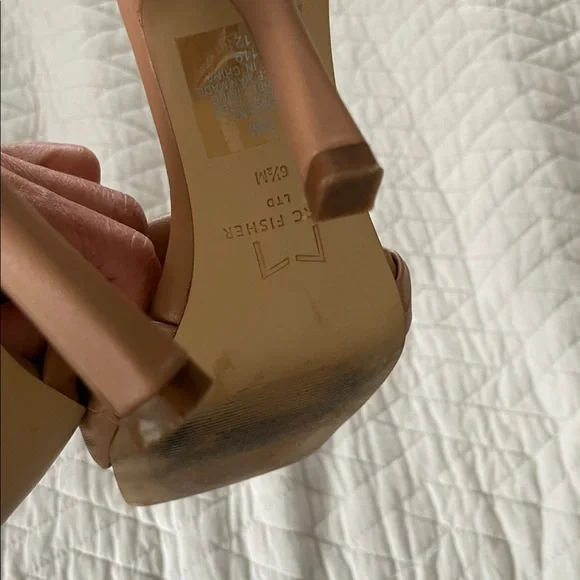 Marc Fisher Braided slide heels comfy and soft sz6.5 nude beige clean - Picture 4 of 5